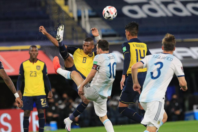 Argentina sufrió ante Ecuador el síndrome del conformismo