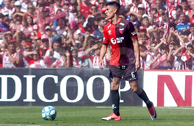 Emmanuel Olivera desea volver pronto a trabajar con Col&oacute;n.
