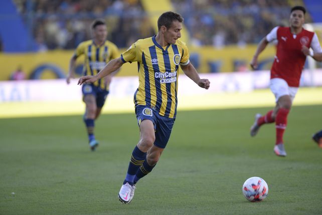 En el último partido en el Gigante, Ruben también anotó, contra Independiente.