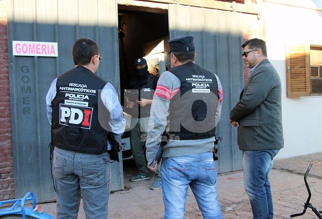 Esperanza: secuestraron drogas y aprehendieron a siete vendedores barriales de estupefacientes