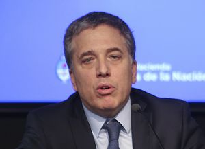 Dujovne: Estamos buscando derrotar a la inflación sin atajos