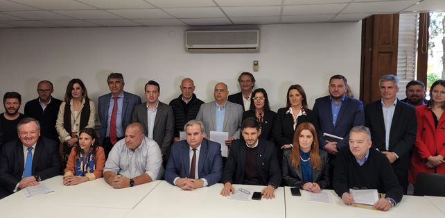 Los diputados santafesinos dijeron que no validarán un proceso de elección de fiscales y defensores poco transparente
