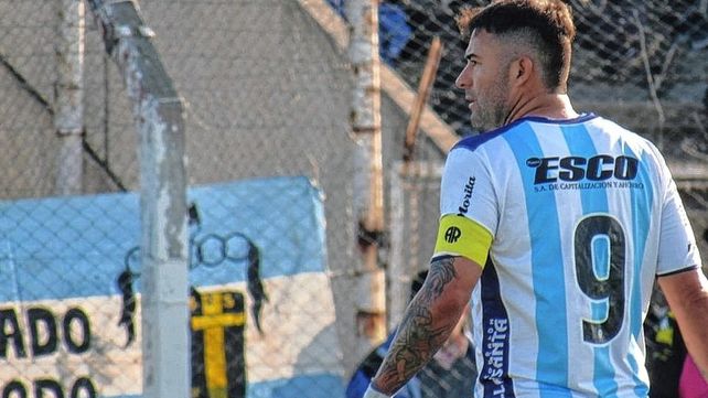 Claudio Bieler analiza rescindir con Atlético de Rafaela y dejar el fútbol después de ser atacado su auto tras perder con Estudiantes (BA).