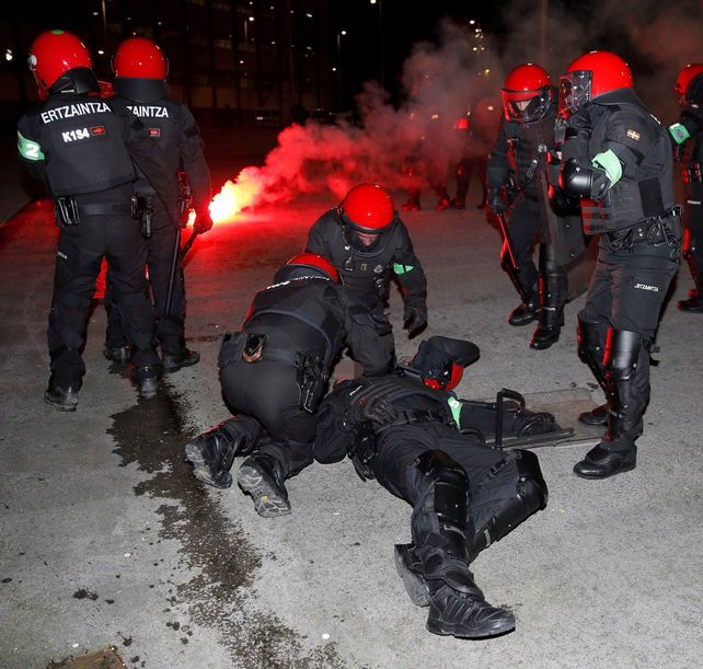 Tragedia en Athletic de Bilbao-Spartak Moscú: un policía muerto