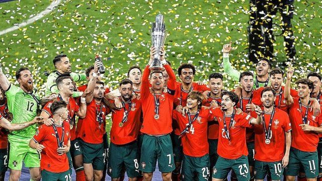 Portugal venció a España en los penales y es campeón de la Nations League