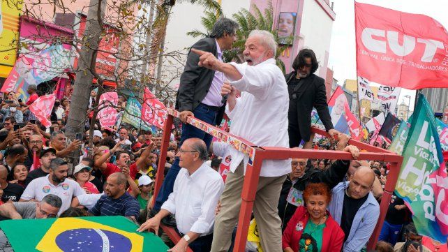 Brasil: prohíben un spot de Lula que muestra a Bolsonaro hablando sobre canibalismo