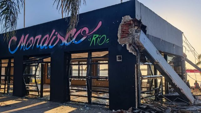 Renovación de la costanera norte. El bar Mordisco fue el primero que recibió el 