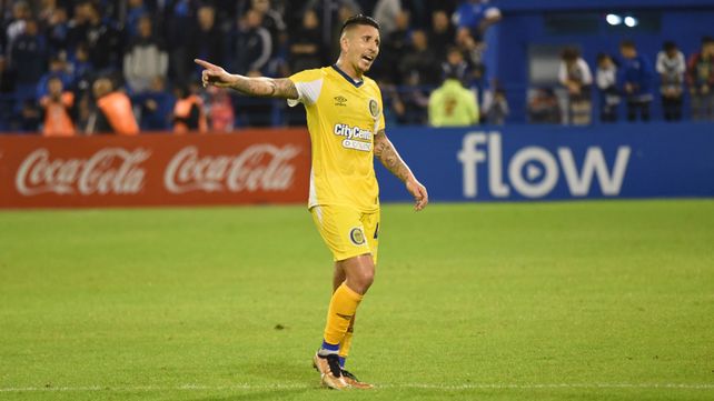 Damián Martínez viene de quedarse afuera por una distensión. Russo espera contar con el Gitano el domingo.