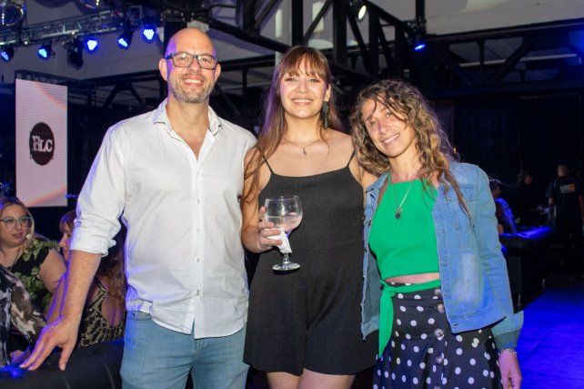 Gerardo Seghezzo, Leila Agolanti y  Gabriela Cosentino