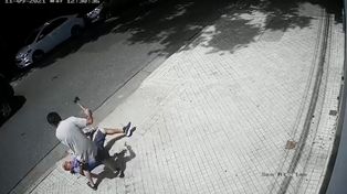 Rosario: un hombre le dio un hachazo en la cabeza a otro en plena calle
