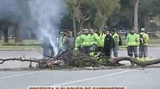 Camioneros protestan tras muerte de afiliado: Hasta que no aparezca Moyano no paramos