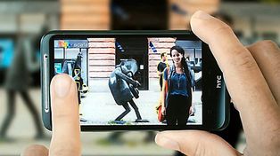 Una tecnolog&iacute;a borra al instante gente y objetos indeseados de las fotos
