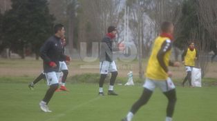 Lavallén parará un equipo inédito ante Estudiantes (BA)