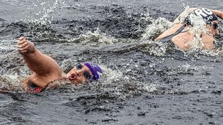 &nbsp;La santafesina Vanesa García ocupó el tercer lugar del podio entre las damas en el Lago San Juan en Canadá.