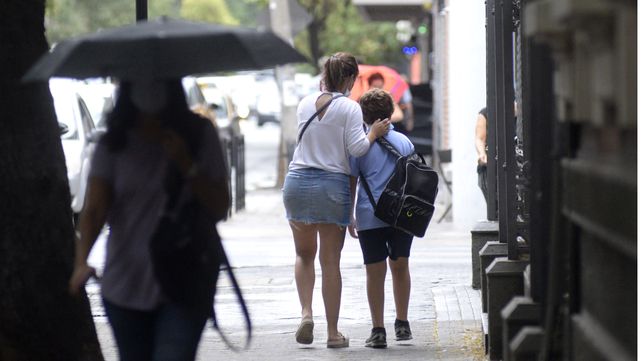 Entre mañana viernes y el sábado se debe decir cuándo volverán las clase presenciales.&nbsp;