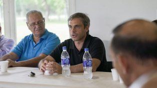 Guillermo Michel se reunió con trabajadores de la industria de la carne.