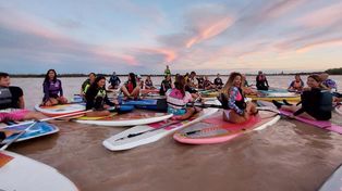 El fin de semana deportivo arrancó en la costa rosarina con la Regata Ciudad de Rosario de Stand Up Paddle.
