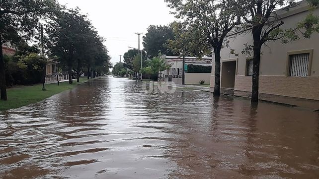 Ya son 168 los evacuados por el temporal en la provincia y hay alertas por más lluvias