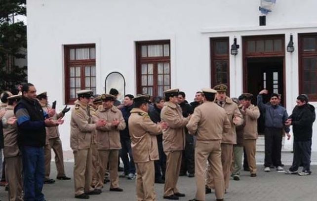 Prefectos de San Lorenzo se suman al reclamo nacional y “esperan soluciones rápidas”