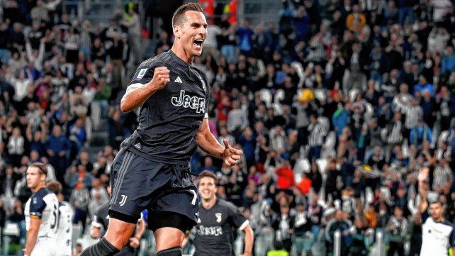 Juventus ganó y se acercó al puntero Inter en el Calcio