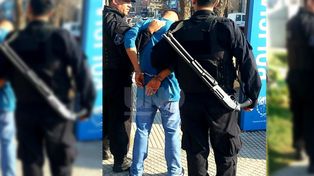 Fue a ver el partido de Colón, tenía pedido captura y quedó preso
