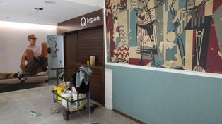 El mural de Julio Vanzo se encuentra en la Galería Rosario.