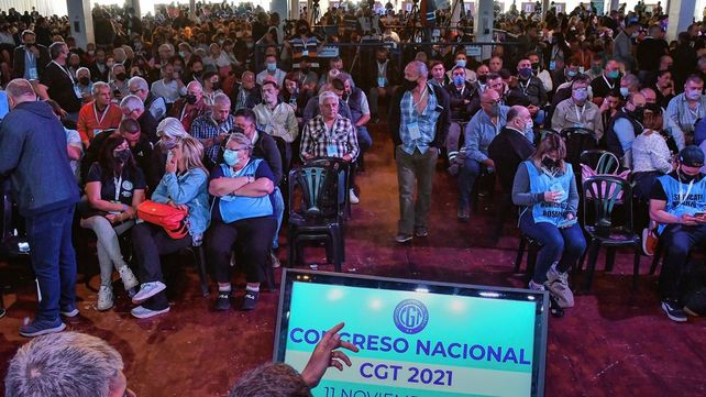 La CGT tiene nuevo triunvirato: Daer, Acuña y Pablo Moyano