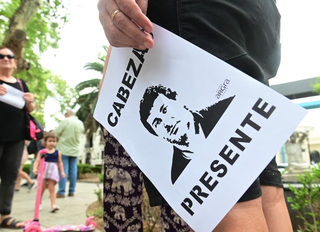 Camarazo en Rosario en homenaje a José Luis Cabezas