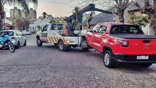 La camioneta fue retenida tras un control del personal de Tránsito.