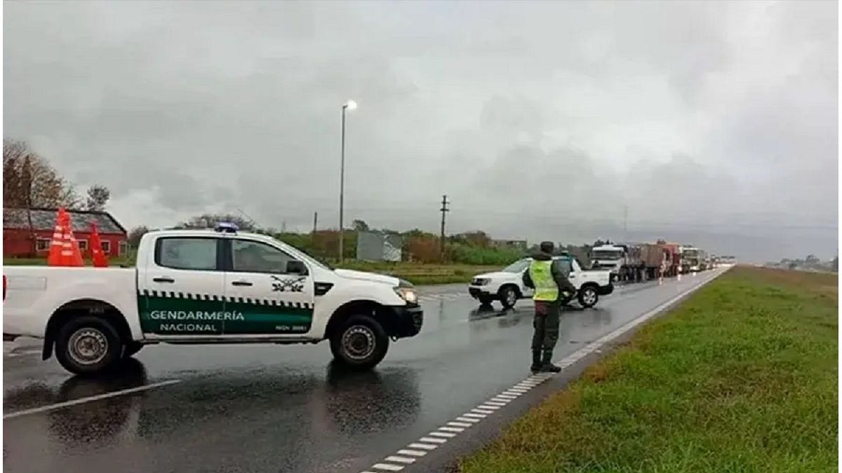 Isla Talavera: cuatro personas murieron en un choque múltiple en la ruta nacional 12