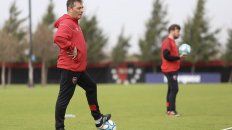 Pelota al pie. Kudelka pretende que el equipo leproso dé un salto de calidad para lo que viene. Pelota al pie. Kudelka pretende que el equipo leproso dé un salto de calidad para lo que viene.