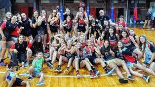 Femenino: CUST 13 y Almagro U17, campeones del Clausura