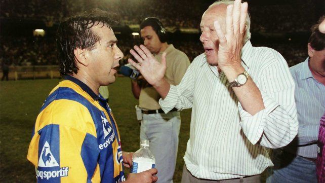 Dúo dimámico.Palma conversa con su gran maestro, don Angel Tulio Zof