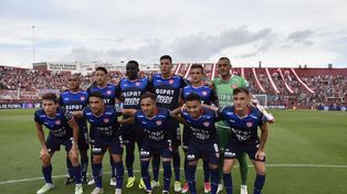 El uno por uno de la igualdad del Tate en el 15 de Abril