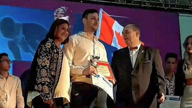 Bruno Bianchi viene de ser elegido el mejor deportista en la edición 22 de la Fiesta del Deporte Santotomesino.