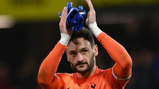 El arquero Hugo Lloris anunció su retiro del seleccionado de Francia.