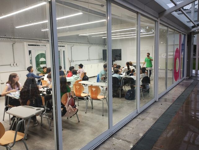 Tecnolagos puede ser el puntapié inicial de un nuevo concepto en escuelas, en Argentina