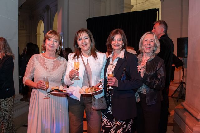 Laura Borghi, Susana Pereira, Lucrecia Borghi, Marta Baldovino 