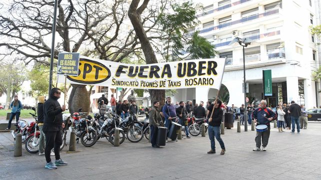 Los taxistas protestaron en septiembre pasado contra el desembarco de Uber.
