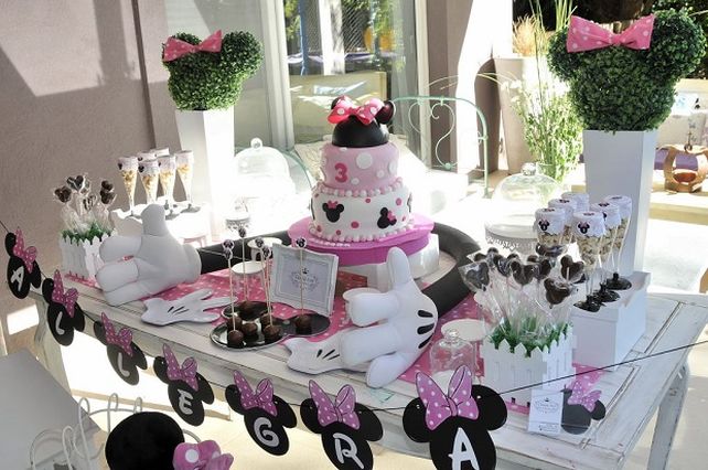 El cumpleaños de Allegra, la hija de Nicole Neumann y Cubero