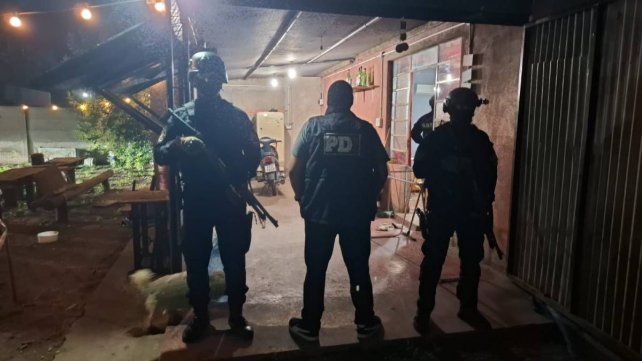 El Trébol: apresaron a cuatro vendedores de drogas y les secuestraron estupefacientes