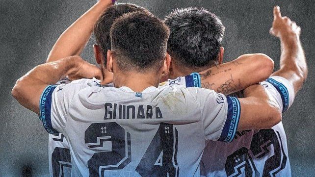 Vélez festejó en Avellaneda.