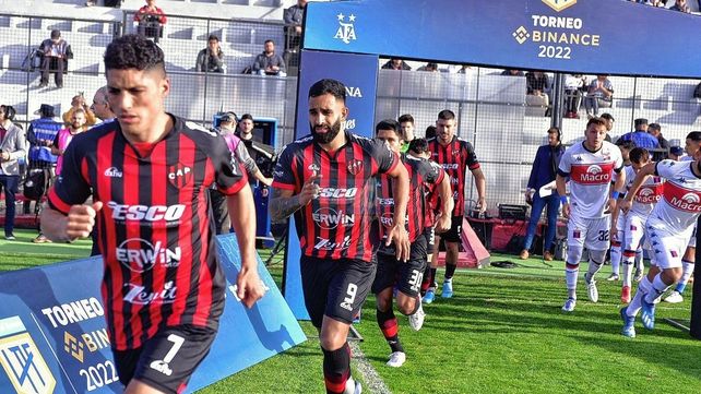 Patronato juega ante Tigre en el Grella.