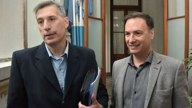 Paulo Olivares y Lisandro Enrico, antes de la reunión con el ministro de Economía Walter Agosto. 