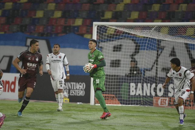 No tuve muchas situaciones en contra peligrosas. En el gol me quedé caliente