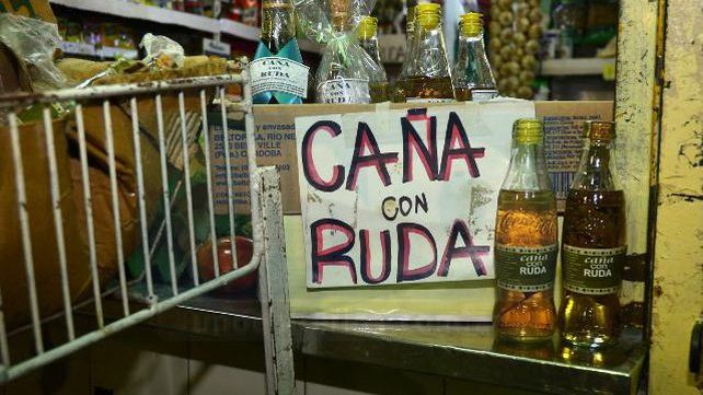 Por qué se debe tomar caña con ruda en ayunas cada 1º de agosto