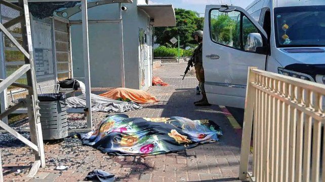Tras el ataque de los terroristas de Hamás quedaron muchos muertos civiles en Israel