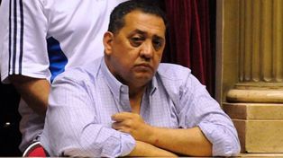 Ordenan la detención inmediata de Luis DElía