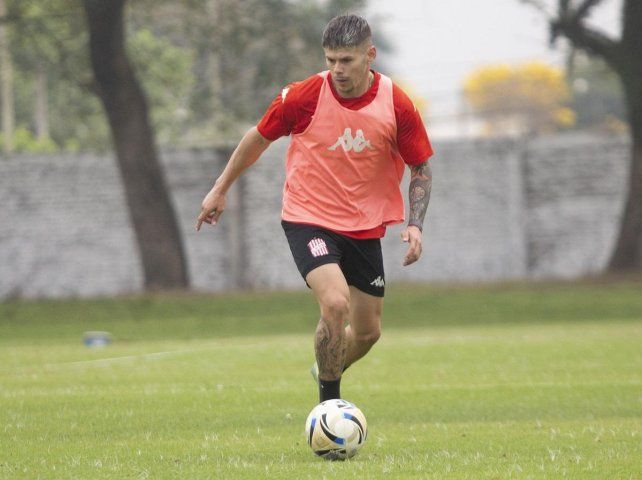 Colón, en suspenso: Yllana arrancó en San Martín (T) y frenó la salida de Wachi García