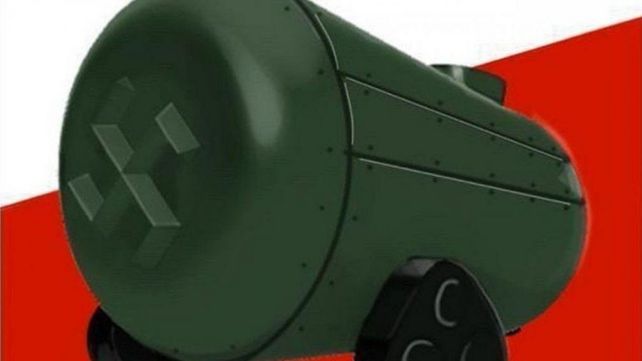 El prototipo de la aspiradora nazi presentada por la alumna.